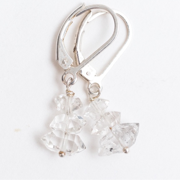 Deb Guyot Herkimer diamond quartz 3 stone necklace & earring set quiet luxury - Picture 2 of 16